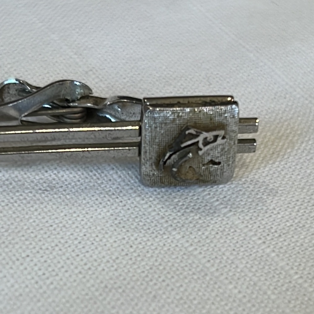 Set of Cufflink and Tie Bar Silver Tone - Picture 4 of 5